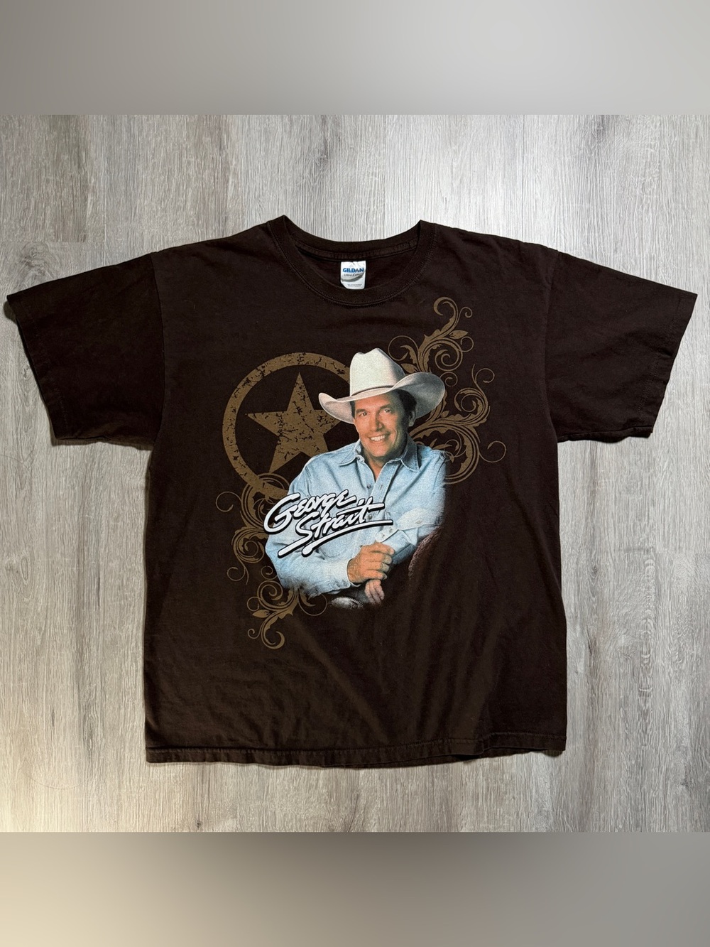 Men's Brown George Strait 2009 Tour Graphic Country Tee with Cowboy Portrait